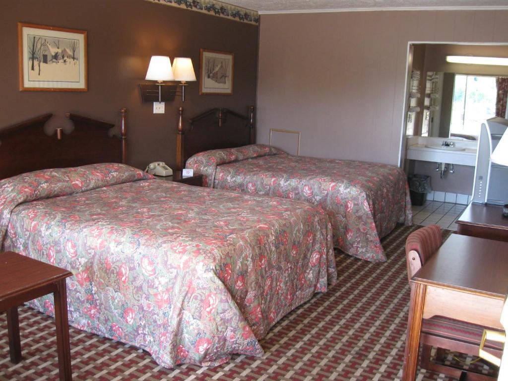 Tazewell Fincastle Motor Inn الغرفة الصورة