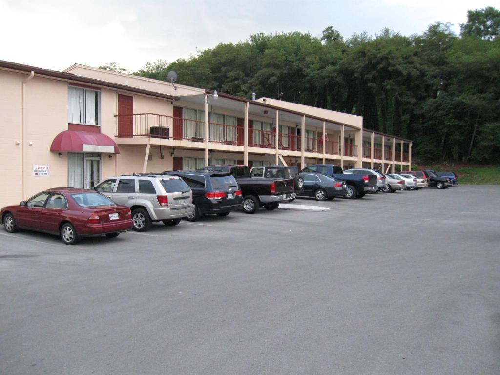 Tazewell Fincastle Motor Inn المظهر الخارجي الصورة